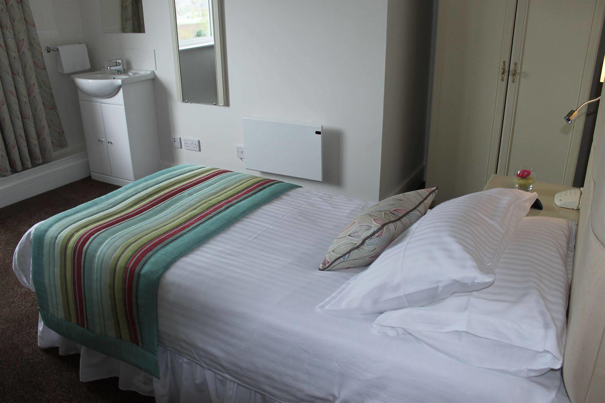 Westhill Country Hotel Saint Helier Екстер'єр фото